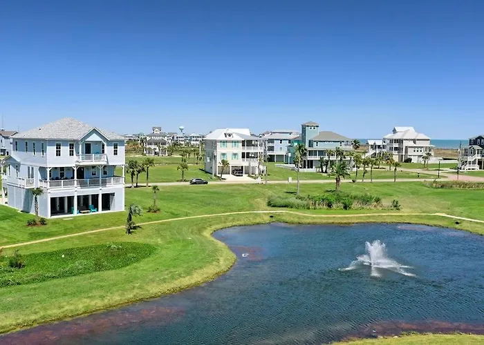 Rise And Shine Beach House With Ocean Views And Pointe West Resort Pools